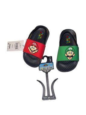 Super Mario Kids Mario & Luigi Slides Size 7/8 Red & Green Ground Up
